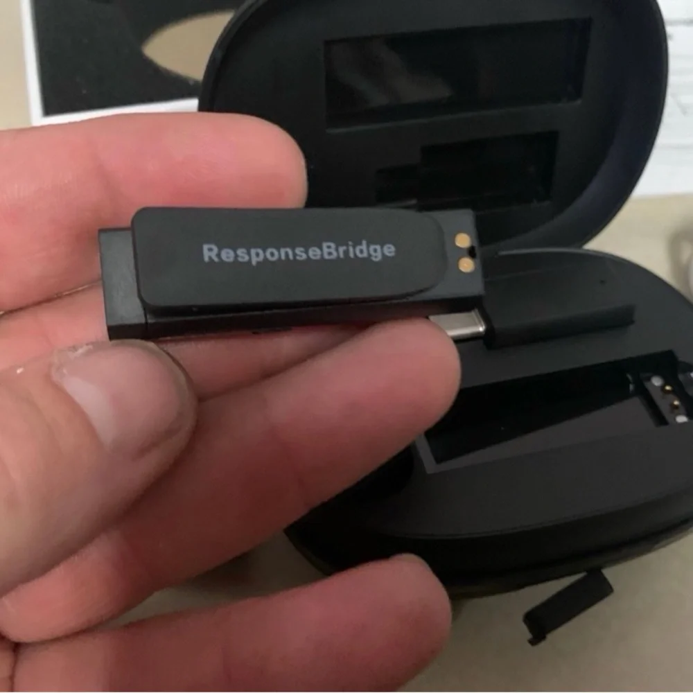 Wireless Lavalier Microphone Black (NEW Open Box) With Charging Case